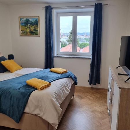 Apartma Lumas Копер Экстерьер фото